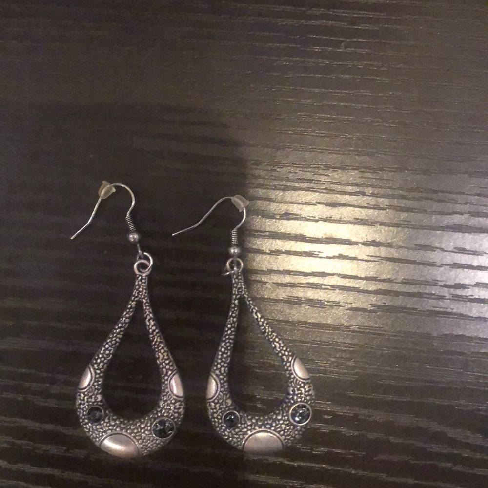 Paparazzi earrings